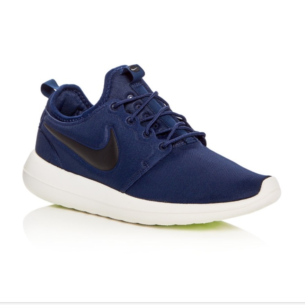 Nike Roshe two